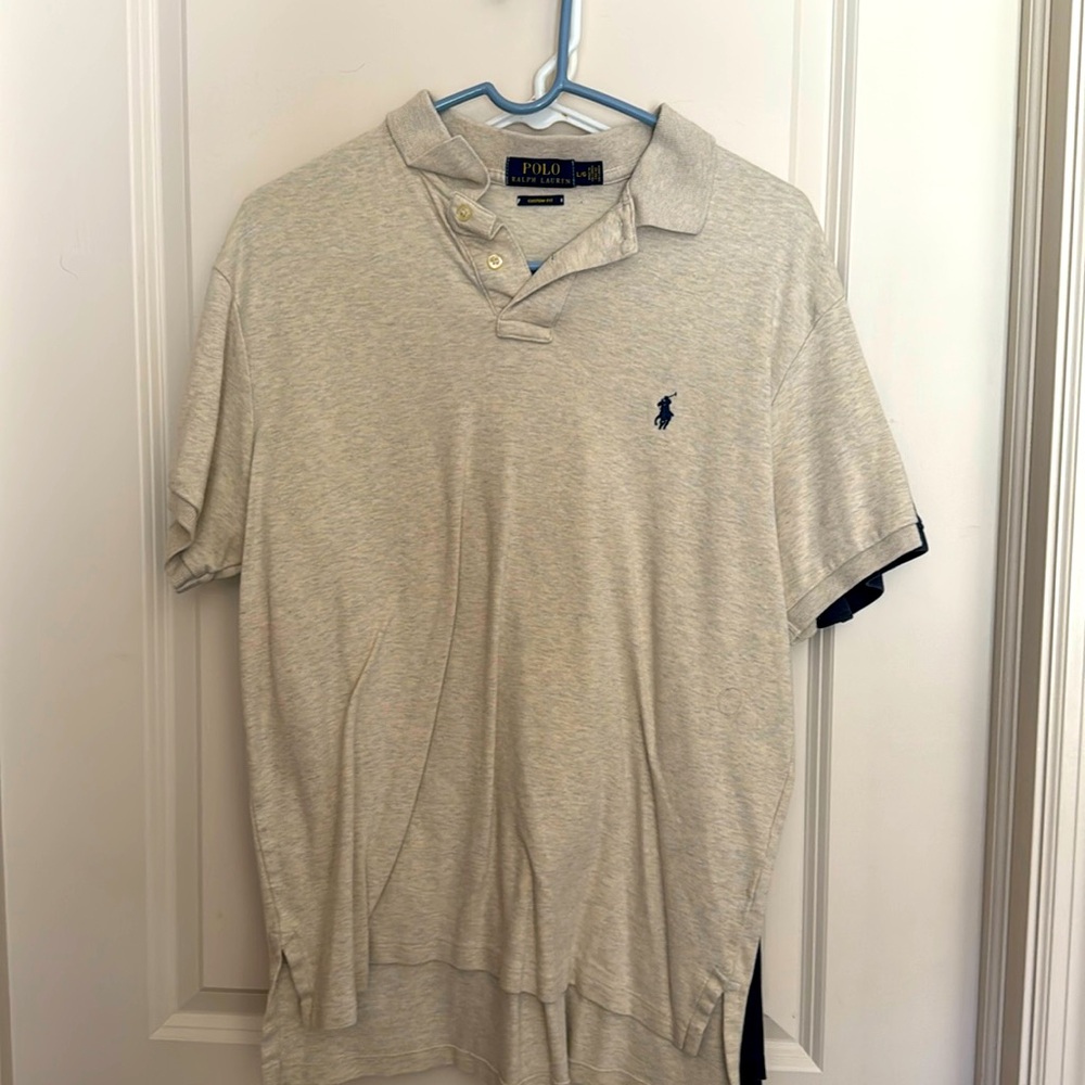 Men’s Heather cream colored polo shirt